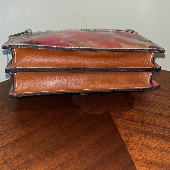 Patricia Nash Crossbody  Shoulder bag NWT Floral multicolored hand painted print - Picture 11 of 13